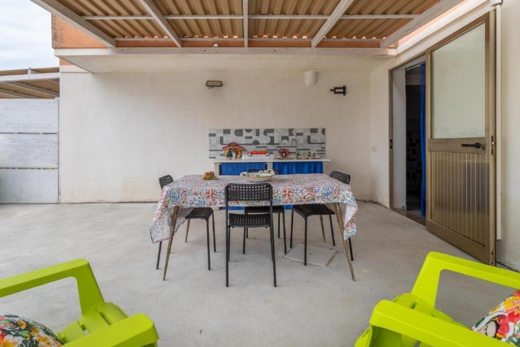 Oasi Del Mare Villa Granelli Eksteriør bilde